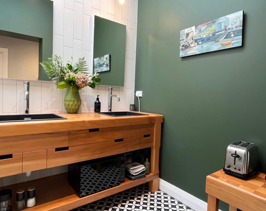The Green Room Newtown Уелингтън Екстериор снимка